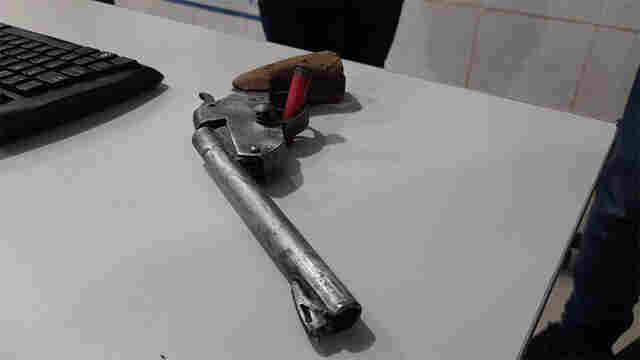 Apenado monitorado é flagrado armado em bicicleta na zona leste