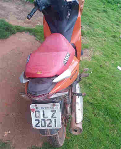 Motocicleta roubada no Acre é apreendida pelo 9ª BPM, em Nova Califórnia