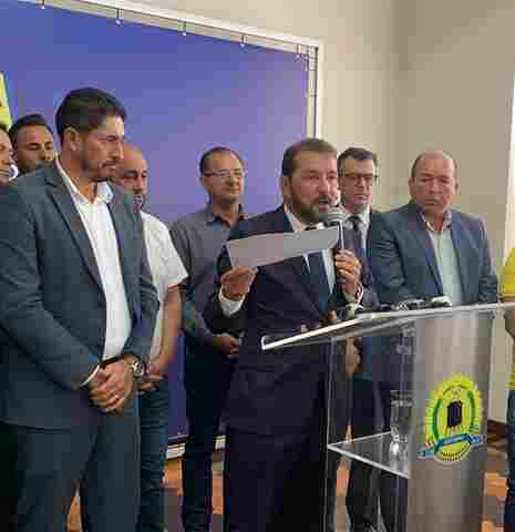 Vídeo: após polêmica, Hildon anuncia parcelamento do IPTU novo por 10 anos; valor está mantido