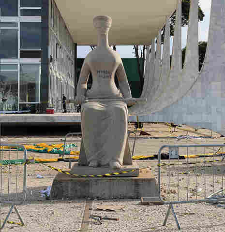 Ministro Alexandre de Moraes manda soltar 149 mulheres presas em 8 de janeiro