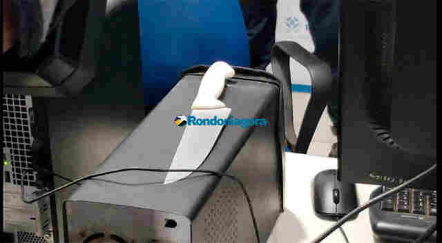 Homem é preso após tentar matar mulher a facada no centro da capital