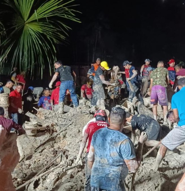 Deslizamento de terra em Manaus deixa 8 mortos