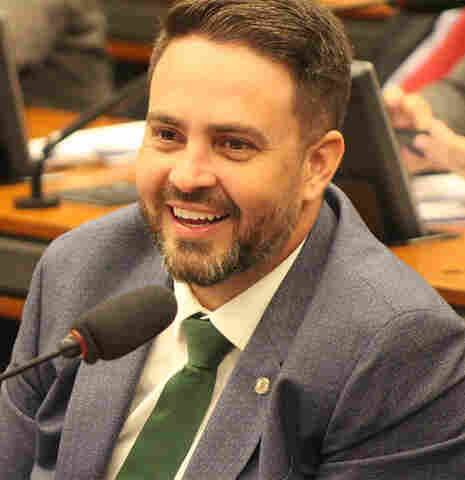 Dirigente do Podemos é exonerado do Detran, e Léo deve assumir oposição ao Governo