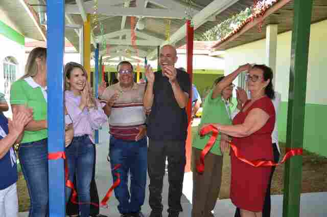 Deputado Ismael Crispin celebra Dia da Escola entregando melhorias na creche Moranguinho em Ariquemes