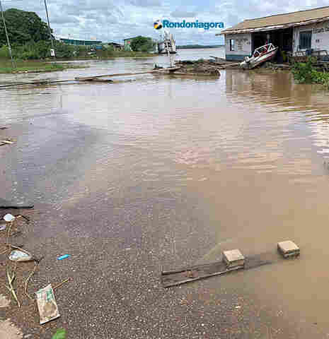 Vídeo: Rio Madeira chega próximo aos 16 metros, mas nível baixa um pouco na capital