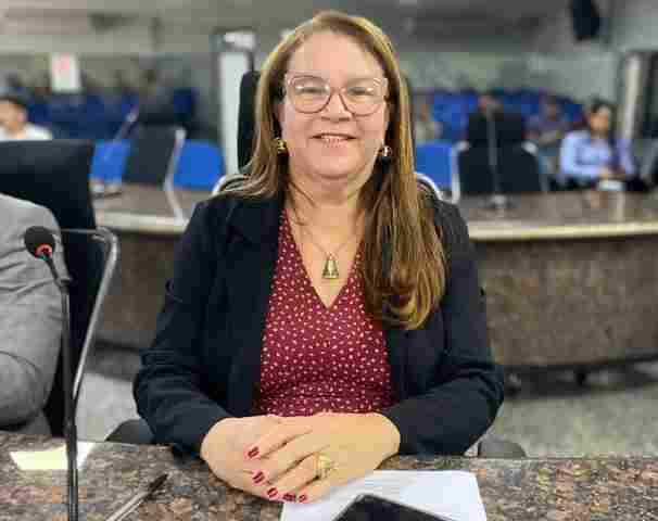 Vereadora Ellis Regina é autora do Requerimento para realização de sessão itinerante em São Carlos
