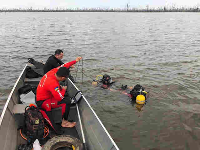 Mergulhadores do Corpo de Bombeiros Militar reforçam cuidados em embarcações e banhos nos rios