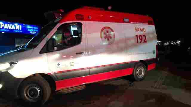 Jovem reage a assalto e é baleado nas costas