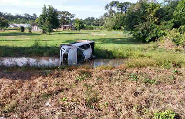 Carro que levava o deputado Lucas Torres e assessores capota na BR-364