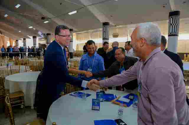 Fórum de vereadores e prefeitos sedimenta aliança municipalista com Governo