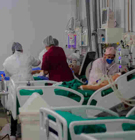 Lula destina R$ 7,3 bilhões para estados e municípios implantarem o novo piso nacional da enfermagem