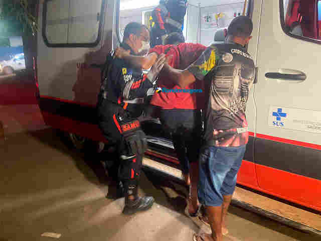 Bandidos em um Gol tentam matar jovem a tiros na zona sul