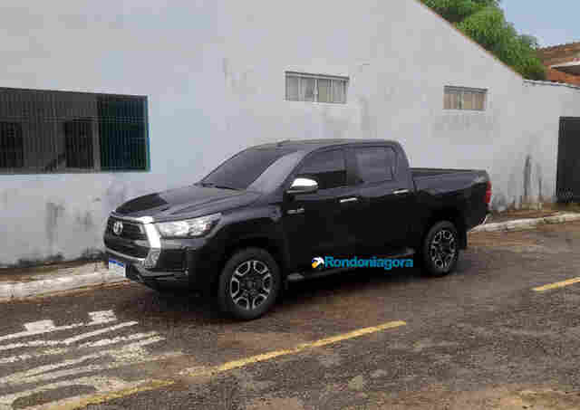 Delegacia de Furtos e Roubos localiza em condomínio da capital caminhonete roubada do Espirito Santo