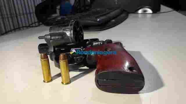 Bandido rouba estudantes e acaba preso após intensa perseguição