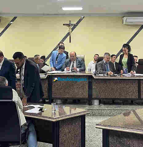 Câmara Municipal aprova projeto que prevê contratação de empresa para fornecimento de médicos para unidades de saúde