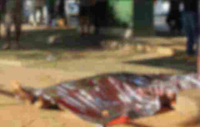 Mulher é encontrada morta em praça de Ouro Preto do Oeste