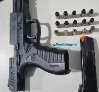 Justiça concede liberdade provisória ao diretor da Escola Sindsaúde, preso com arma furtada de oficial da PM