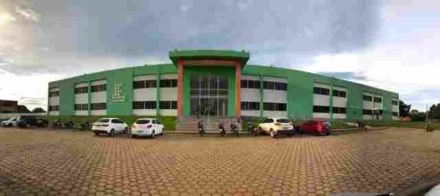 Campus do Ifro em Cacoal seleciona professor substituto de Matemática