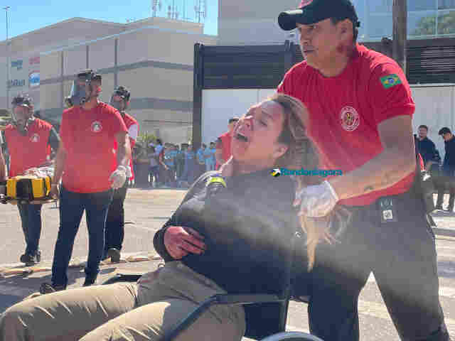 Vídeo e fotos: Porto Velho Shopping faz simulação de incêndio com vários feridos