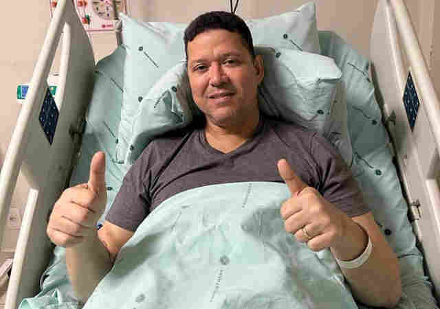 Em publicação nas redes sociais, governador diz que está se recuperando