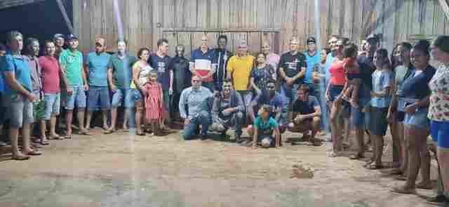 Ismael Crispin garante implemento agrícola para produtores de café de São Francisco do Guaporé