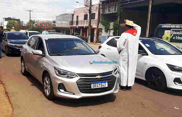 Dia do Motorista é celebrado com benção dos veículos e missa, na Igreja de São Cristóvão