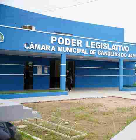 Câmara de Candeias decide descumprir duas decisões do TJRO, e marca sessão de julgamento de prefeito afastado
