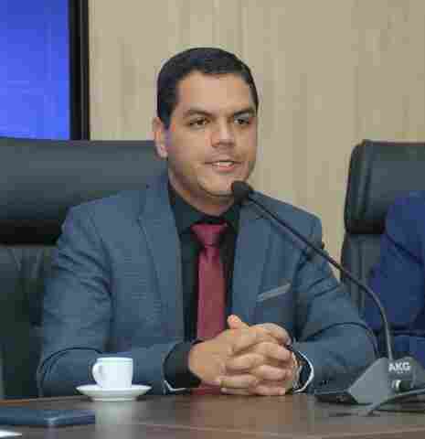 Comissão da Assembleia discute redução de voos e decide ouvir todos os envolvidos no dia 16