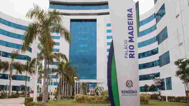 Advogado Thiago Denger é o novo procurador-geral do Estado