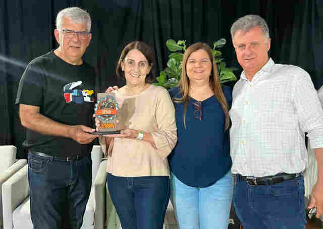 CEO do Grupo Rovema ganha recepção calorosa na Expoari 2023