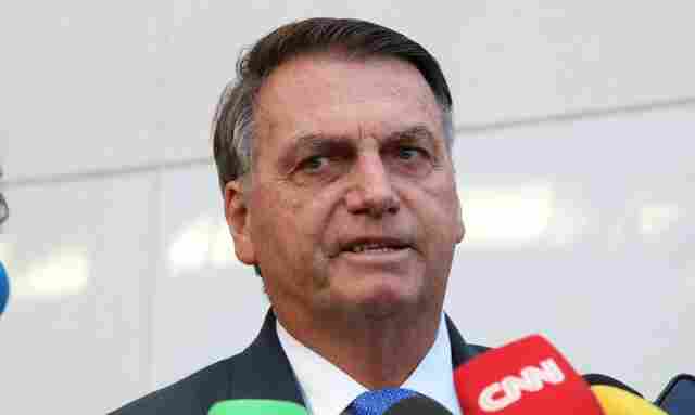Defesa recorre de decisão do TSE que tornou Bolsonaro inelegível
