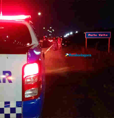 Mulher morre atropelada na BR-364 por Hilux; motorista fugiu