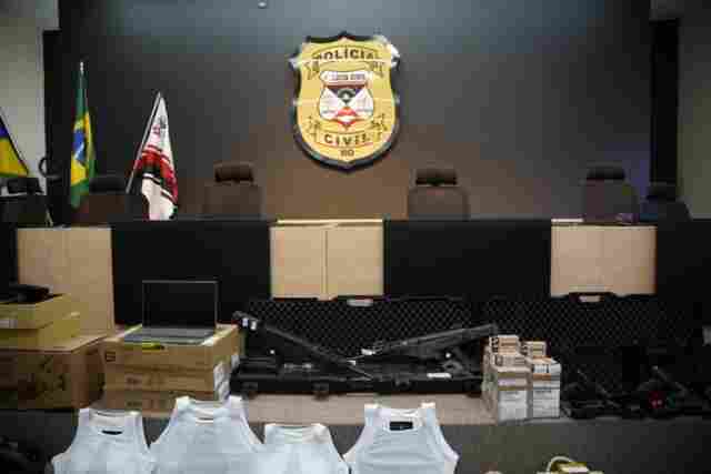 Governo assina ordem de serviço para construção do novo Complexo da Polícia Civil e entrega equipamentos e armamentos
