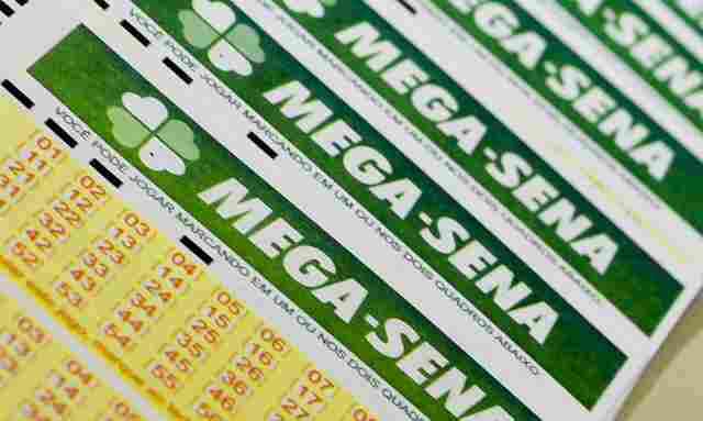 Ninguém acerta as 6 dezenas e Mega-Sena pode pagar R$ 37 milhões na terça
