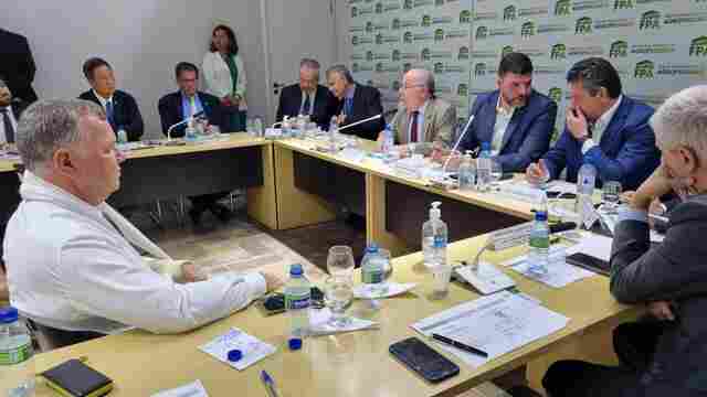 Ministério das Relações Exteriores: Mosquini trata da ponte binacional e da balsa de Costa Marques