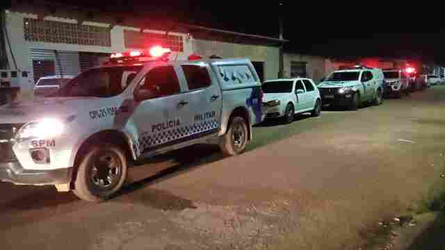 Taxista fica ferido em troca de tiros entre policial penal e dupla criminosa