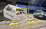 Policiais civis de Rondônia são presos com 200 kg de drogas no Mato Grosso