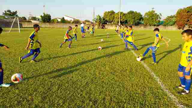 Programa Talentos do Futuro realiza amistoso de futebol no distrito de Jaci-Paraná