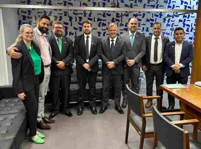 Mosquini ajuda na implantação do curso de Agronomia no IFRO de Jaru