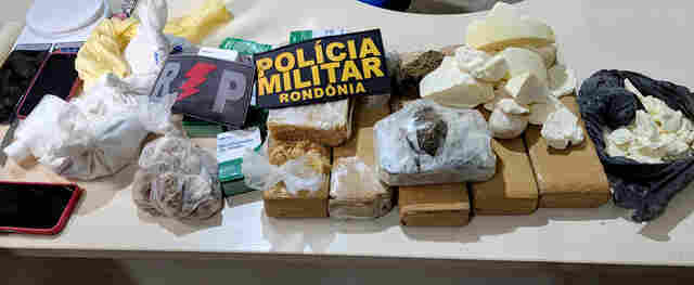 Traficante é preso com quase 10 kg de cocaína em abordagem da PM