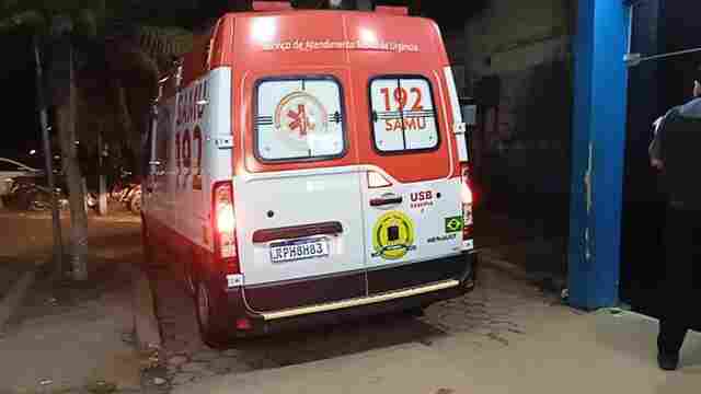 Jovem é atacado a tiros na zona leste da capital