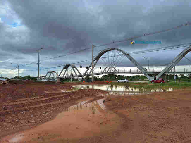 Obra de novo estacionamento e revitalização do Espaço Alternativo está paralisada; outra licitação será realizada