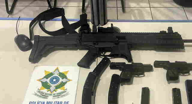 Após perseguição, PM prende membros de facção com metralhadora em Porto Velho