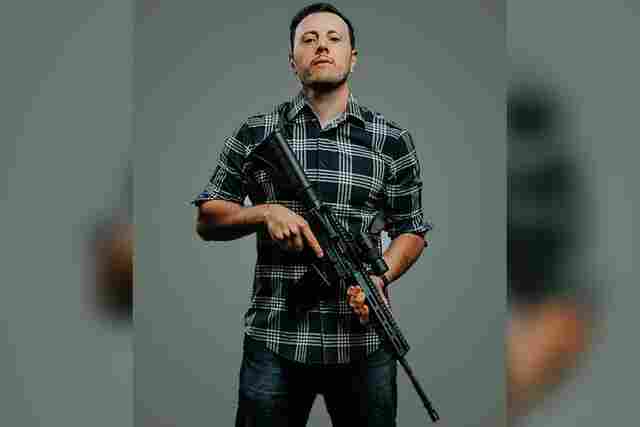 Prefeito bolsonarista de Vilhena já foi advogado do PT junto com o pai; veja processos