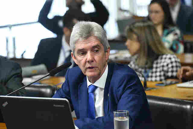 Senador Jaime Bagattoli é relator de projeto que classifica produtos de alimentação animal como bens essenciais