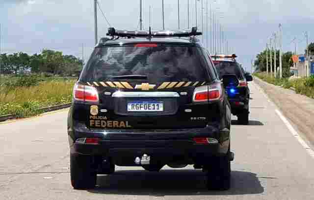 PF faz operação contra organização criminosa no Acre