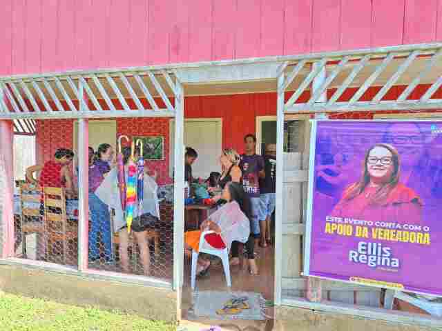 Vereadora Ellis Regina realiza ação social no distrito de Nazaré