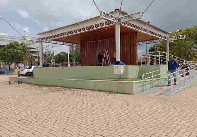 Revitalizada pela Prefeitura, praça Aluízio Ferreira é alvo de ladrões
