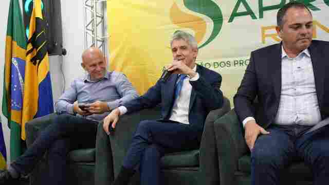 Senador Jaime Bagattoli defende mais apoio ao produtor rural durante posse da nova diretoria da Aprosoja Rondônia