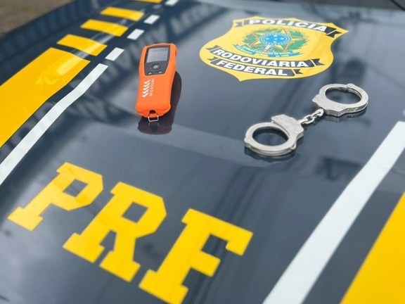 PRF prende 6 motoristas bêbados no final de semana